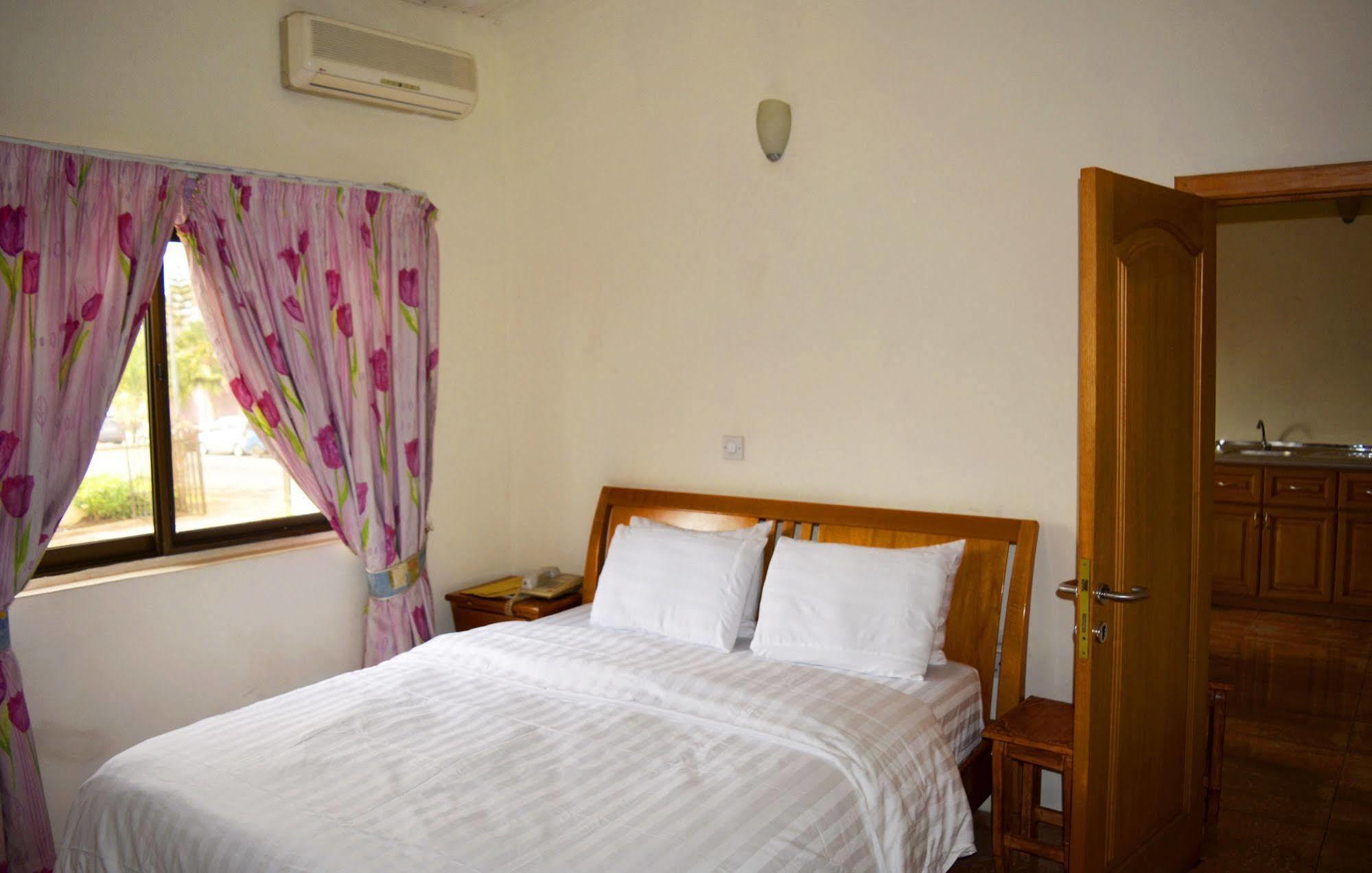 Hotel Georgia Accra Exteriér fotografie